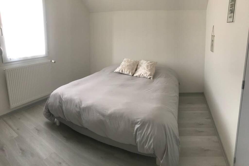 La Maison De Ville - 4 Chambres, 2 Sdb, Terrasse Et Garage - 90M2 Везуль Экстерьер фото